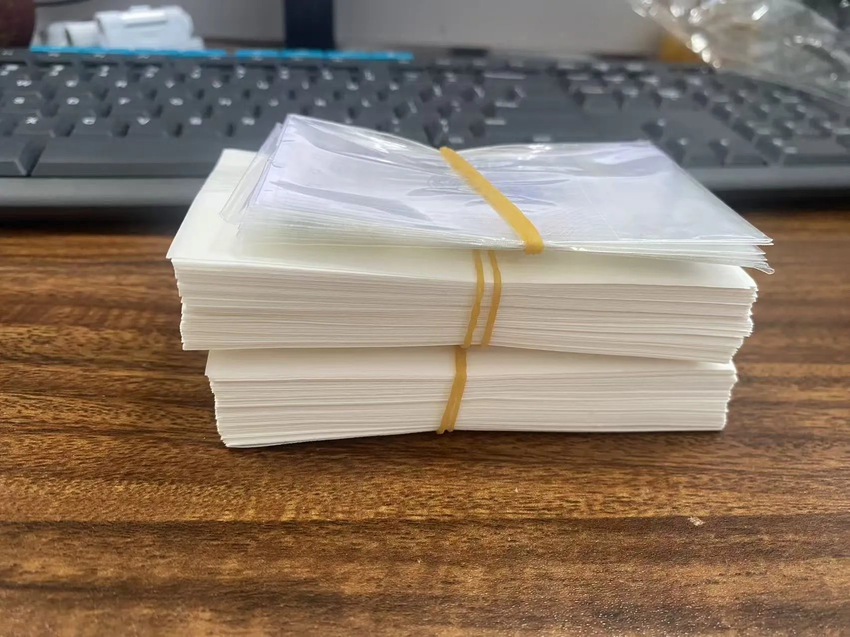 JOJO Pac Hologramm-Kreditkartenaufkleber nach Pakistan geschickt